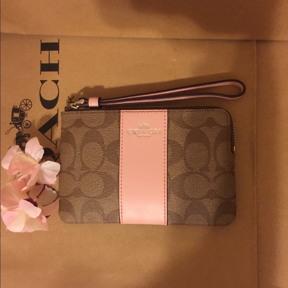 🌸🔥SOLD🔥🌸Coach Wallet 🌸 - Picture 4 of 8